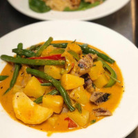 Sweet Basil Thai Cuisine food