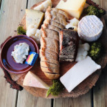 La Tourelle Du Lac food