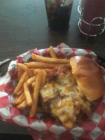 Lewiston And Grill food