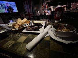 Fleet Street Pub inside