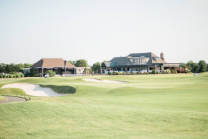 Back Creek Golf Club outside