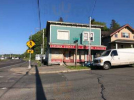 Astoria Coffee Co. outside