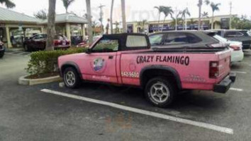 The Crazy Flamingo outside