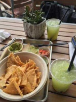 Standard Tacos Margaritas food