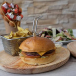 L'atelier Du Berger food