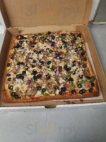 Marcello's Pizza food