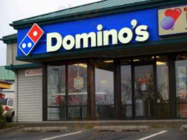 Domino's Pizza outside