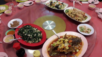 Rasa Sedap Hǎo Wèi Cān Tīng food