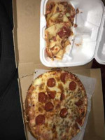 Pizza Villa food