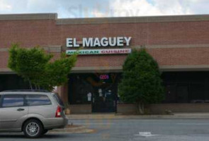 El Maguey Mexican outside