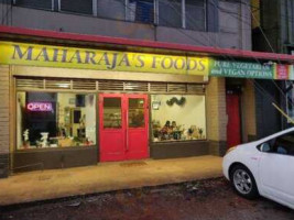 Maharaja's Foods outside