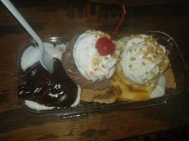 Desserted Island Ice Cream food