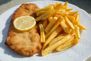 Biergarten Mit Herz Jülich food