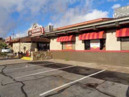 Terrible's Road House outside