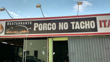 Porco No Tacho Taquari outside