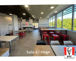 KFC La Rochelle inside