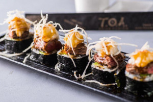 Toa Asian Fusion food