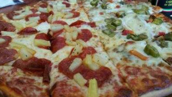 Ferentino's Pizzeria East food