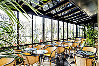 Cafe Francais inside