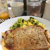 The Mason Jar Cafe food