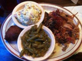 Barnyard BBQ food