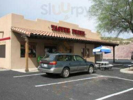 Sundance Pizza And Tastee Ice Cream outside