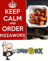 Pizzaworx food