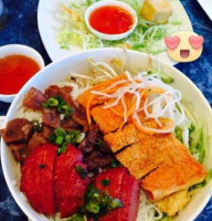 Pho Viet Noodle House food