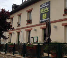 Le Relais De L'abbaye inside