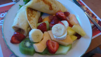 Cora's Breakfast and Lunch food