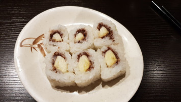 Ryoke Sushi food