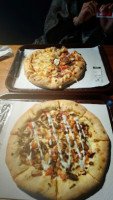 Domino's Pizza Pau food