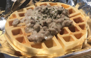 Waffle Queen Cafe food