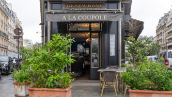 A La Coupole Neuilly Sur Seine food
