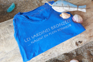 Les Sardines Bronzées food