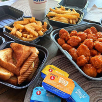 Zaxby's Chicken Fingers Buffalo Wings food