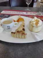 Le Bhv Brasserie De L'hôtel De Ville food