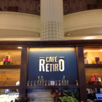 Cafe Retiro inside