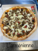 Marco Pollo Pizza food