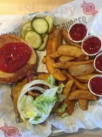 Fuddruckers food