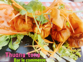Le Commerce Brasserie Et Thaïlandais food