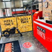 Pizza Time's Liancourt outside