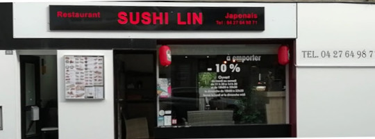 Sushi Lin outside