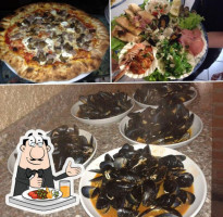 Pizzeria Il Veliero La Follia food