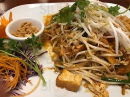 Lamai Ban Thai Kitchen food
