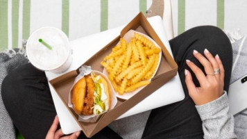 Shake Shack Las Colinas food