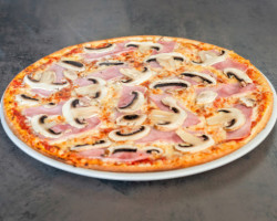 La Sorellina - Pizzeria food