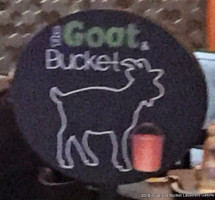 The Goat & Bucket food