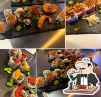 Moch Sushi&lounge food