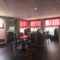 Dinwiddie Diner inside